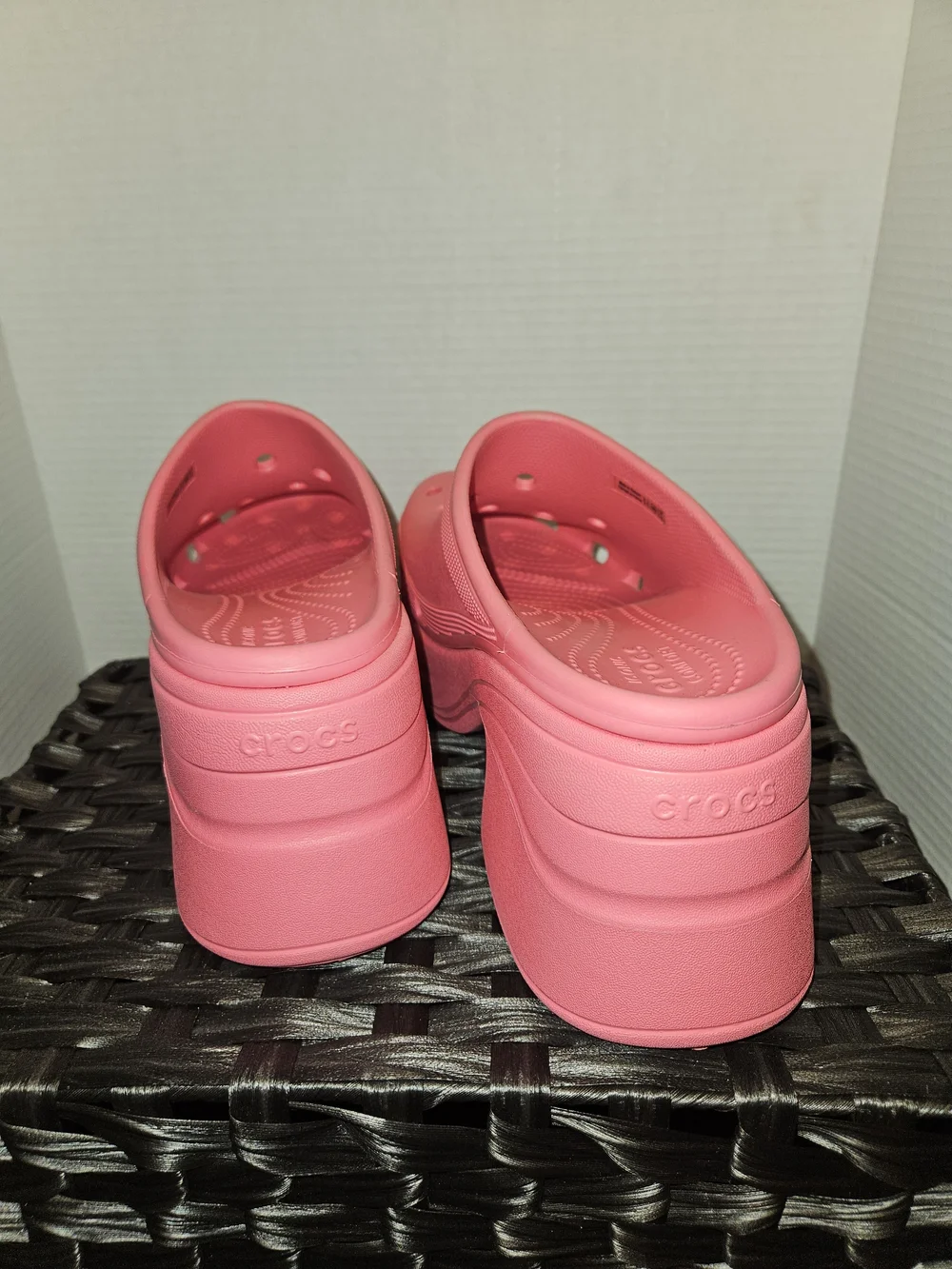 CROCS chunky platform